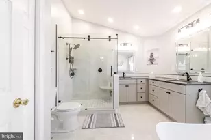 330 Meadowbrook Dr, Elk Township, NJ 08343 - Photo 11