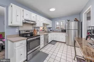 28 Madison St, Swedesboro, NJ 08085 - Photo 7