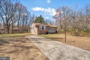 915 Maryland Ave, Deptford, NJ 08096 - Photo 3