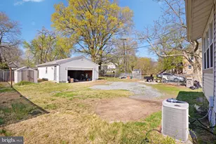 403 W Broad St, Paulsboro, NJ 08066 - Photo 31