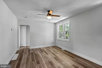 709 Broadway #2, Westville, NJ 08093 - Photo 9