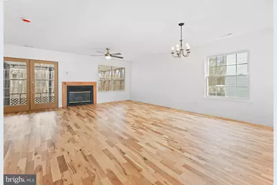 617 Caribbean Way, Monroe Township, NJ 08094 - Photo 9