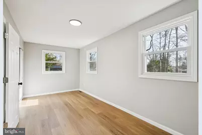 916 Willow Lane, Monroe Township, NJ 08094 - Photo 9