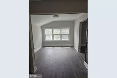 66 E Red Bank Avenue, Woodbury, NJ 08096 - Photo 5
