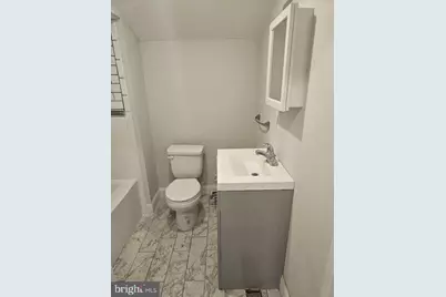 66 E Red Bank Avenue, Woodbury, NJ 08096 - Photo 9