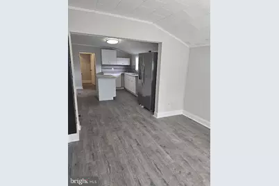 66 E Red Bank Avenue, Woodbury, NJ 08096 - Photo 3