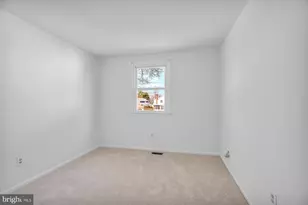 215 Hampshire Dr, Deptford, NJ 08096 - Photo 15