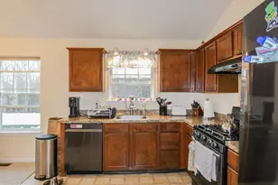 1665 Carriage Dr, Monroe Township, NJ 08094 - Photo 15