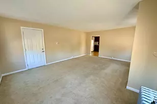 250 E Broad St, Greenwich Township, NJ 08027 - Photo 9