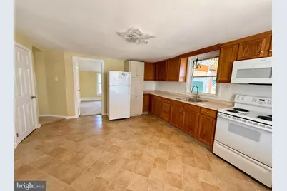 250 E Broad Street, Greenwich Township, NJ 08027 - Photo 3