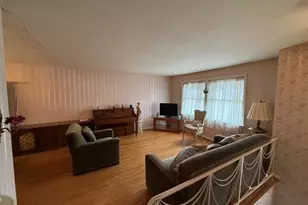 136 Moore St, Woodbury Heights, NJ 08097 - Photo 3