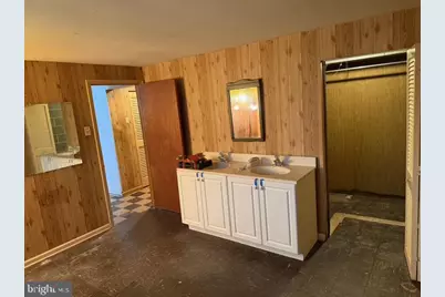 136 Moore Street, Woodbury Heights, NJ 08097 - Photo 21