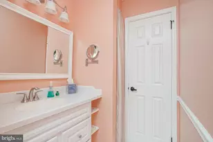 49 Lakebridge, Deptford, NJ 08096 - Photo 15