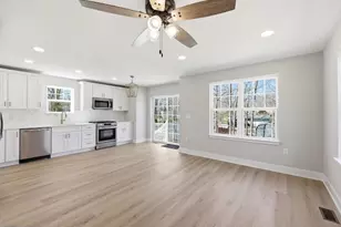 1463 11th Ave, Monroe Township, NJ 08094 - Photo 7