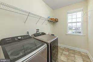 205 Winterwood Ln, Harrison Township, NJ 08062 - Photo 17