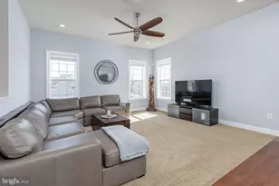 205 Winterwood Ln, Harrison Township, NJ 08062 - Photo 9