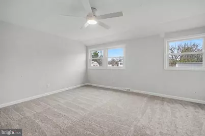 327 Bucknell Avenue, Blackwood, NJ 08012 - Photo 17