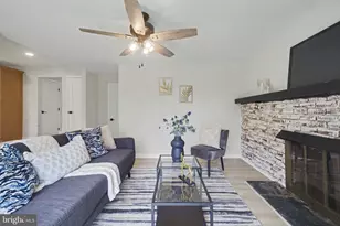 327 Bucknell Ave, Blackwood, NJ 08012 - Photo 11