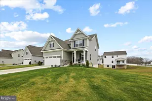 17 Sequoia Ct, Monroe Township, NJ 08094 - Photo 3