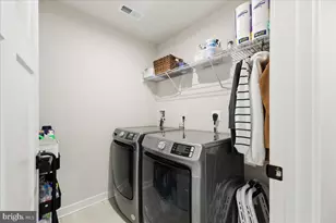 17 Sequoia Ct, Monroe Township, NJ 08094 - Photo 29