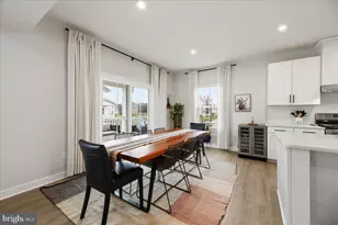 17 Sequoia Ct, Monroe Township, NJ 08094 - Photo 11