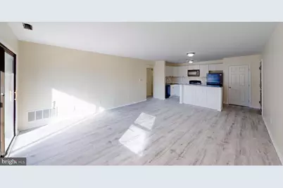 300 Broadway #D7, Westville, NJ 08093 - Photo 3