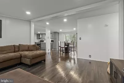 151 Robin, West Deptford, NJ 08066 - Photo 3