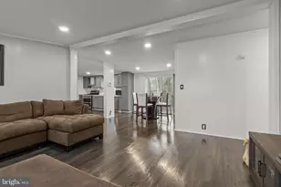 151 Robin, West Deptford, NJ 08066 - Photo 3