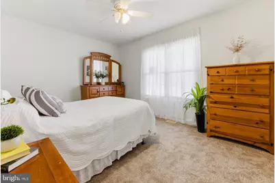 119 Robins Run W, Swedesboro, NJ 08085 - Photo 17