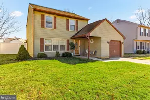 119 Robins Run W, Swedesboro, NJ 08085 - Photo 1