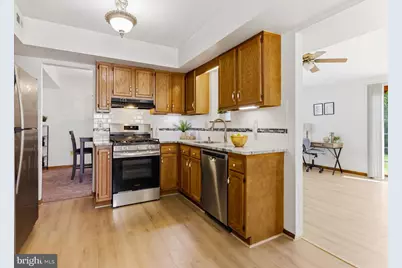 119 Robins Run W, Swedesboro, NJ 08085 - Photo 7