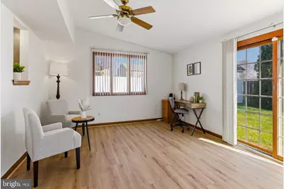 119 Robins Run W, Swedesboro, NJ 08085 - Photo 9