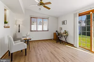 119 Robins Run W, Swedesboro, NJ 08085 - Photo 9