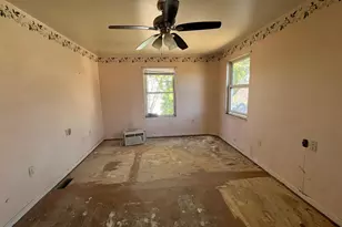 409 N Grand Ave, National Park, NJ 08063 - Photo 7