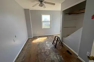 409 N Grand Ave, National Park, NJ 08063 - Photo 11