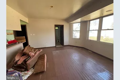 409 N Grand Avenue, National Park, NJ 08063 - Photo 5