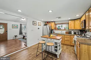 1434 10th Ave, Monroe Township, NJ 08094 - Photo 7