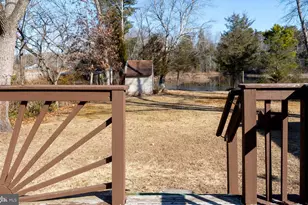 2524 Lakeside Dr, Monroe Township, NJ 08094 - Photo 9