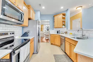 1702 Exposition Dr, Monroe Township, NJ 08094 - Photo 5