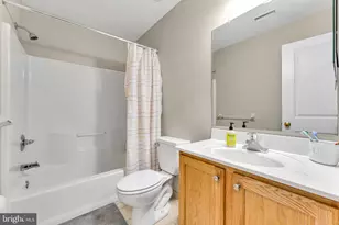 1702 Exposition Dr, Monroe Township, NJ 08094 - Photo 17