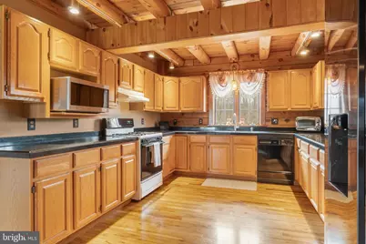 445 Franklinville, Woolwich Township, NJ 08085 - Photo 13