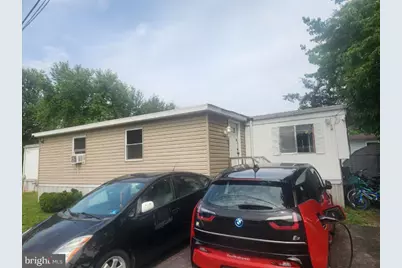 205 Delaware, Monroe Township, NJ 08094 - Photo 17