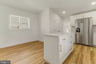 110 Washington Ave, Monroe Township, NJ 08094 - Photo 11