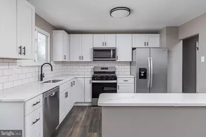 185 Ward Lane, Monroe Township, NJ 08094 - Photo 5