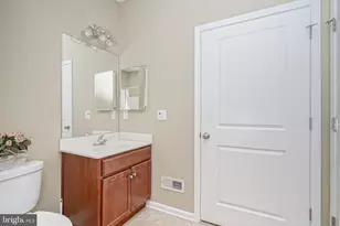 207 Raphael Court, Monroe Township, NJ 08094 - Photo 17