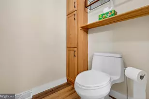 2088 Burlington Cir, Monroe Township, NJ 08094 - Photo 19