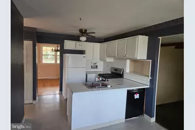 402 Georgetown Road, Blackwood, NJ 08012 - Photo 3