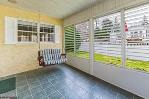 227 Meadow Ln, Woodbury, NJ 08096 - Photo 7