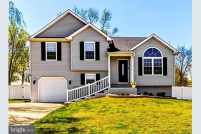 832 Rosetree Drive, Monroe Township, NJ 08094 - Photo 1