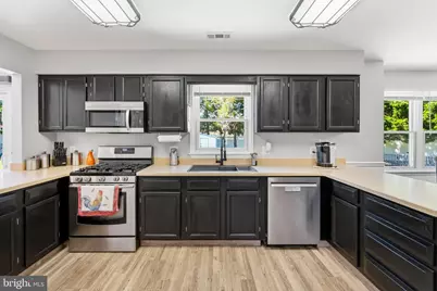 12 Dover Place, Swedesboro, NJ 08085 - Photo 3